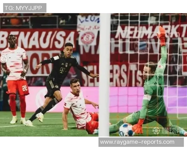 德甲精彩对决里昂大胜多特蒙德神奇扑救引发全场狂欢