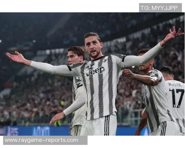 欧联杯精彩对决尤文图斯与曼城战成平局逆转瞬间点燃全场激情