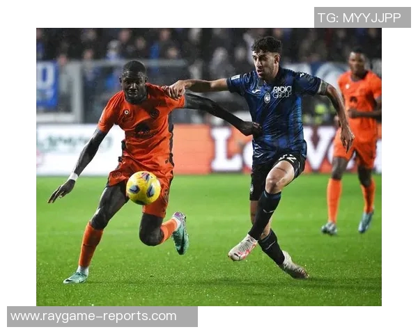 足总杯决赛国米与AC米兰激战成平点球大战引发全场热烈反响